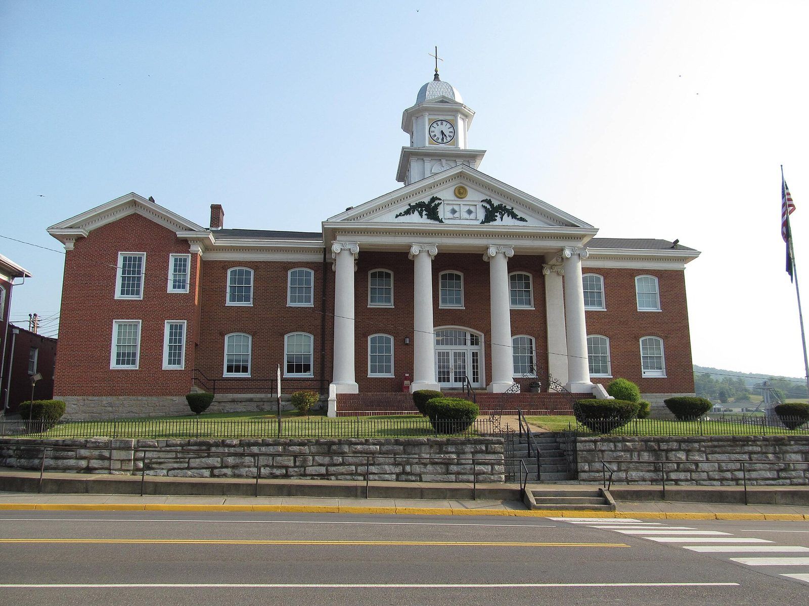 Russell County Courthouse